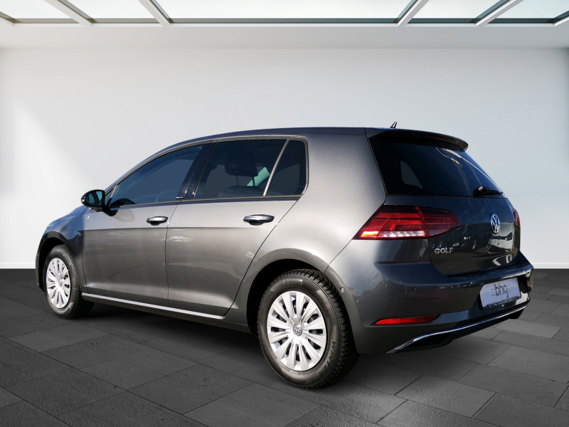 Volkswagen - Golf 1.0 TSI DSG