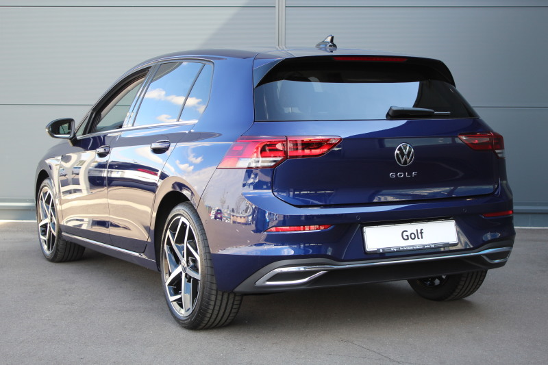 Volkswagen - Golf Style 1,5 l TSI 6-Gang Rear View
